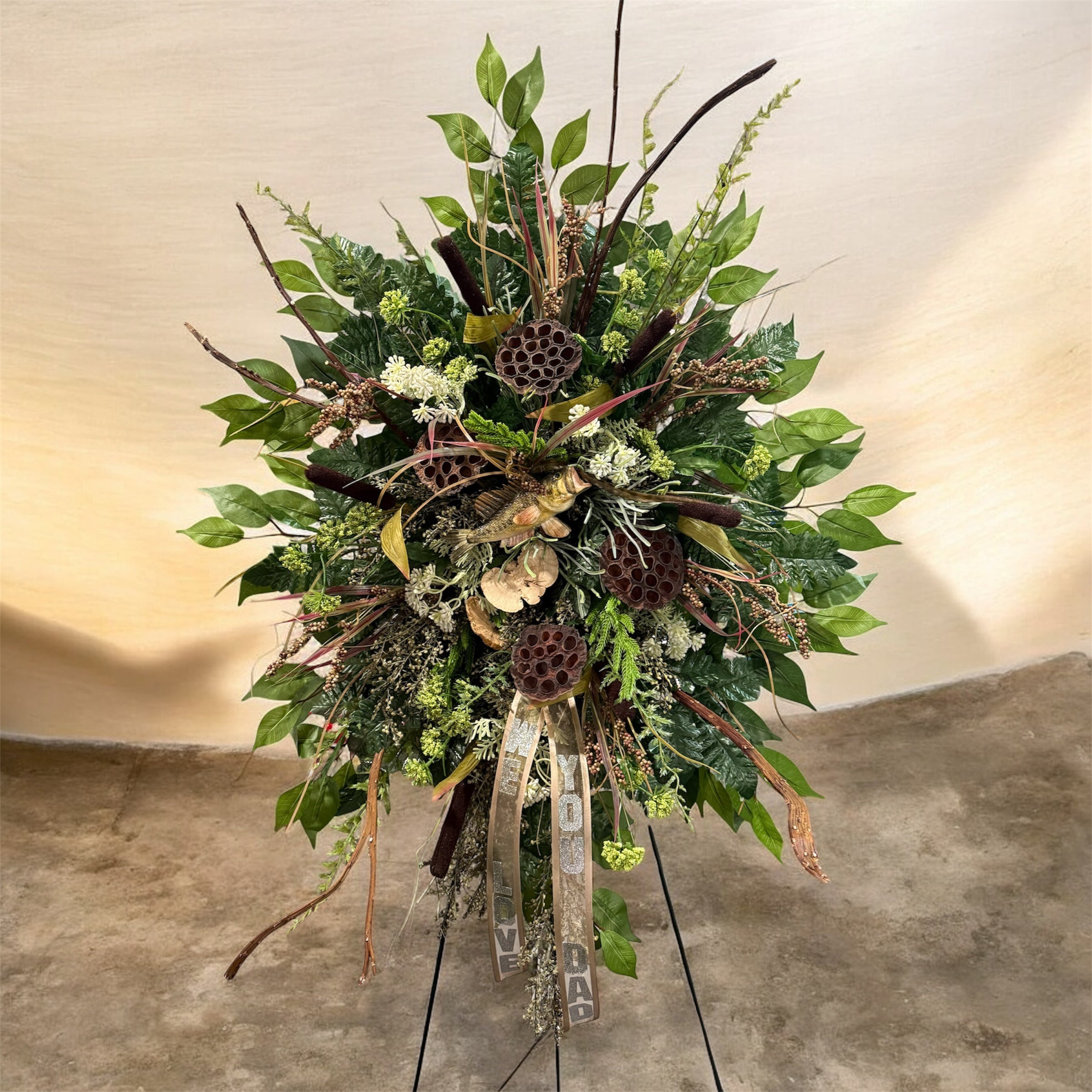 Masculine Silk Easel