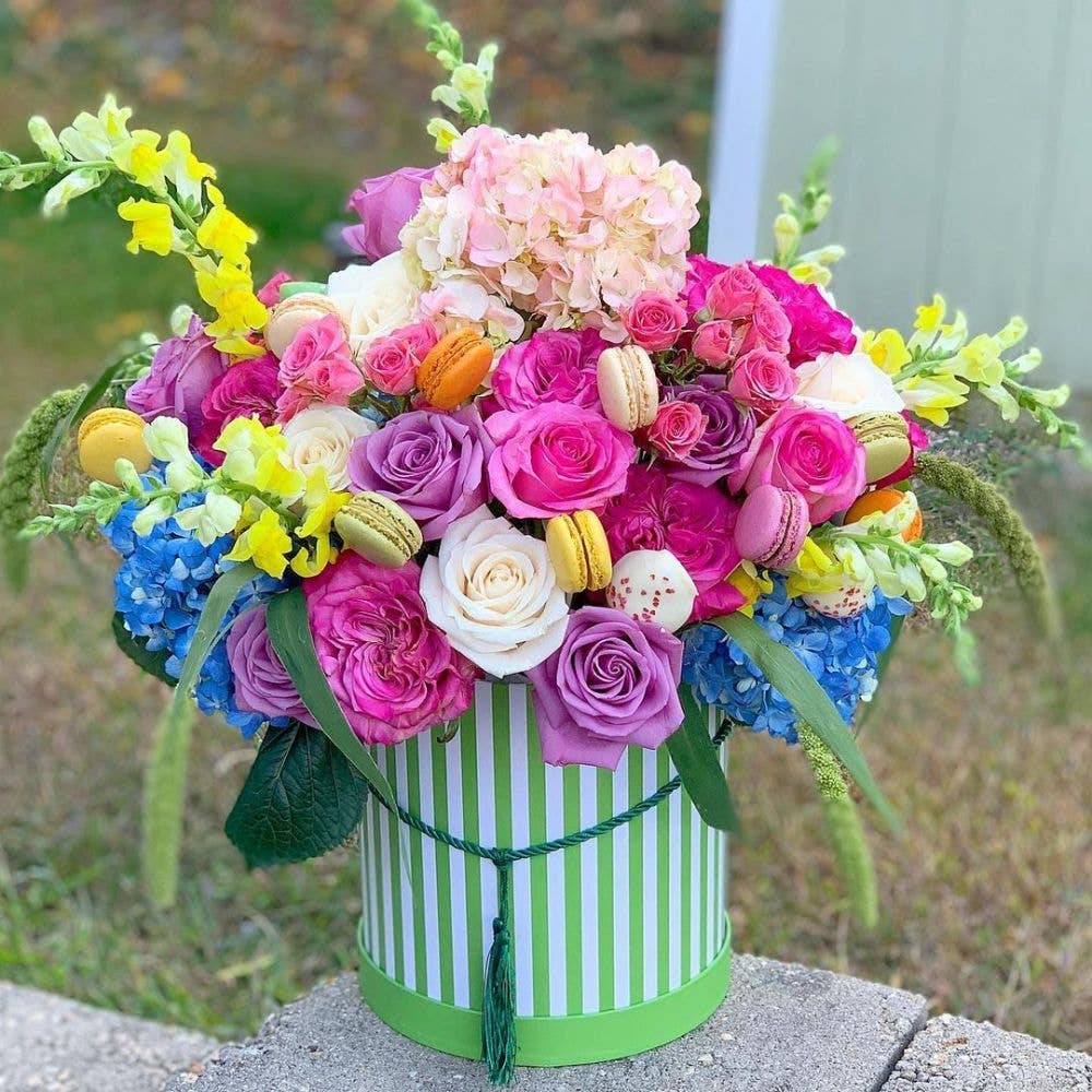Round Flower Boxes - Set of 3 Striped Gift Boxes with Lids