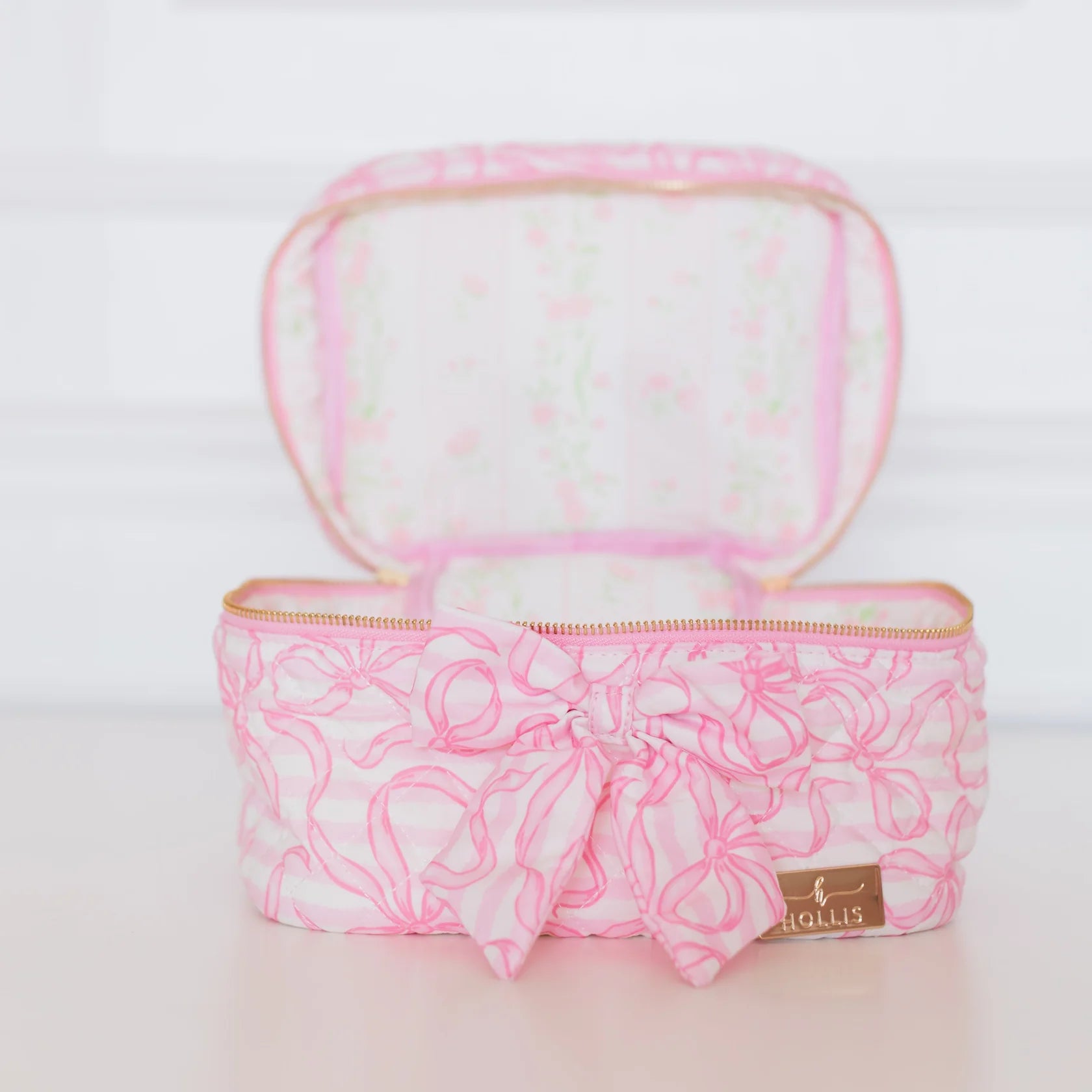 Hollis Quilted Train Case