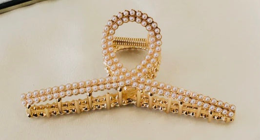 Small Pearl Gold Oval Claw Clip
