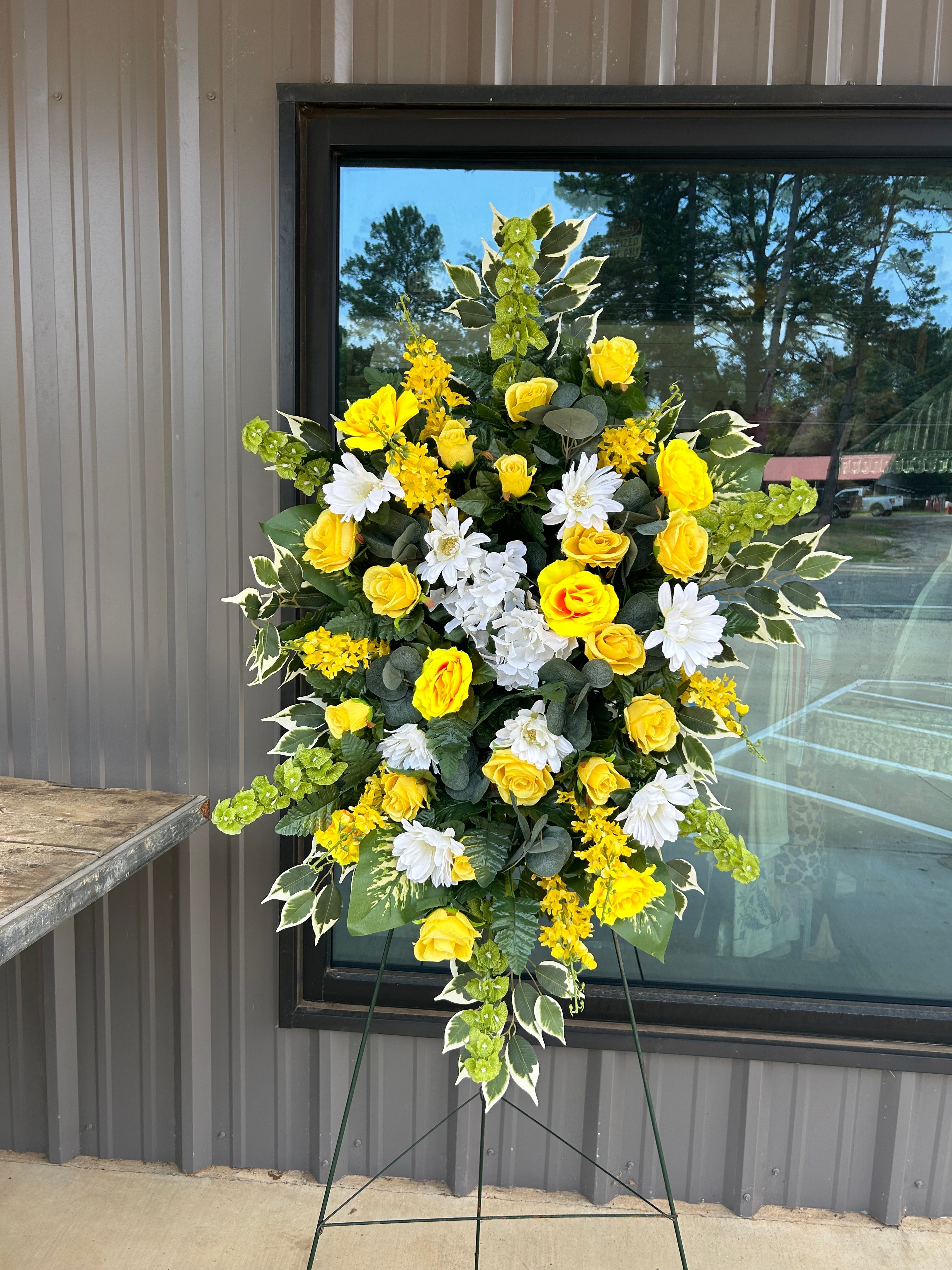 Masculine Silk Easel