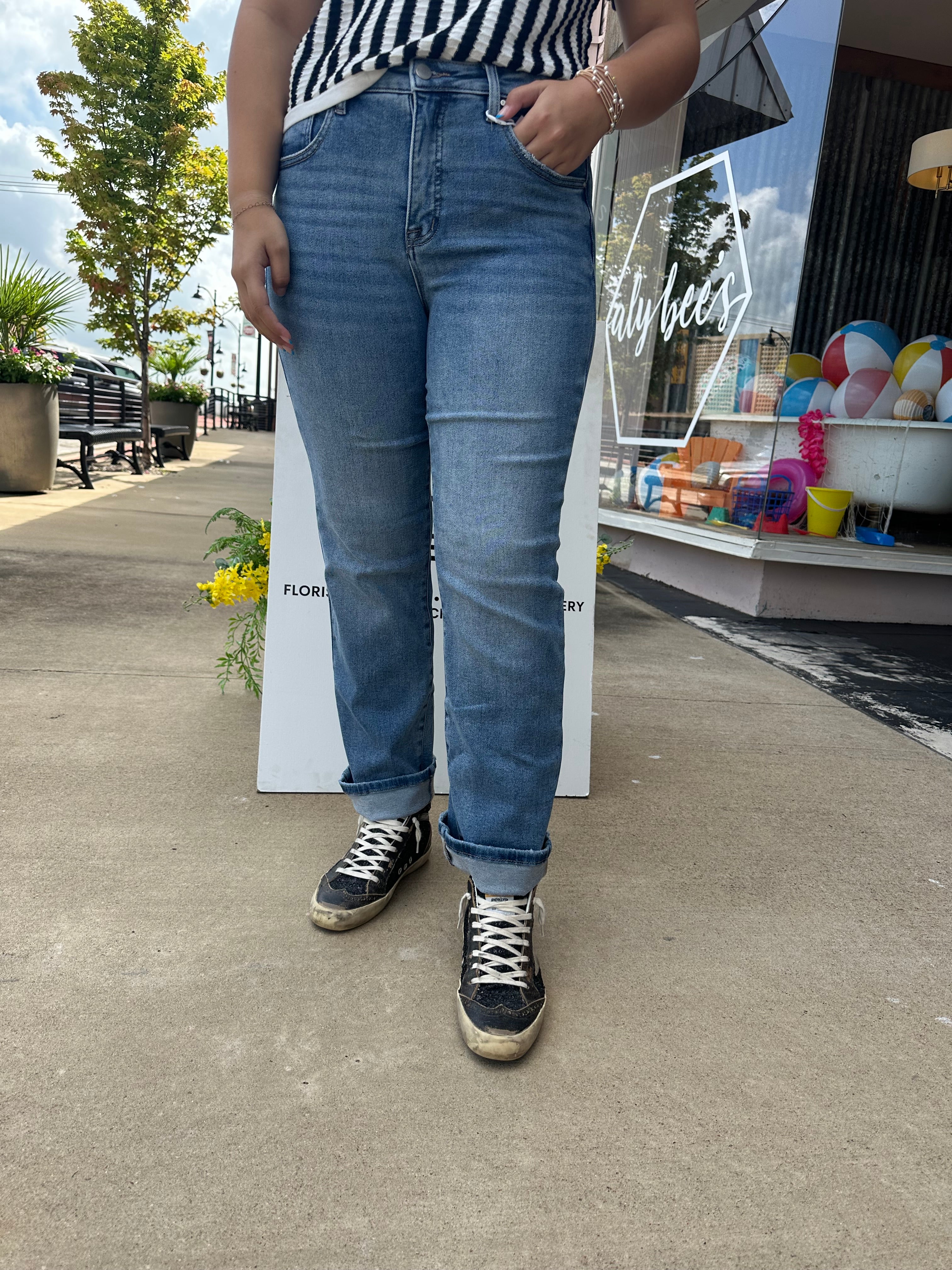 TC High Rise Ankle Straight Adjustable WB Jean