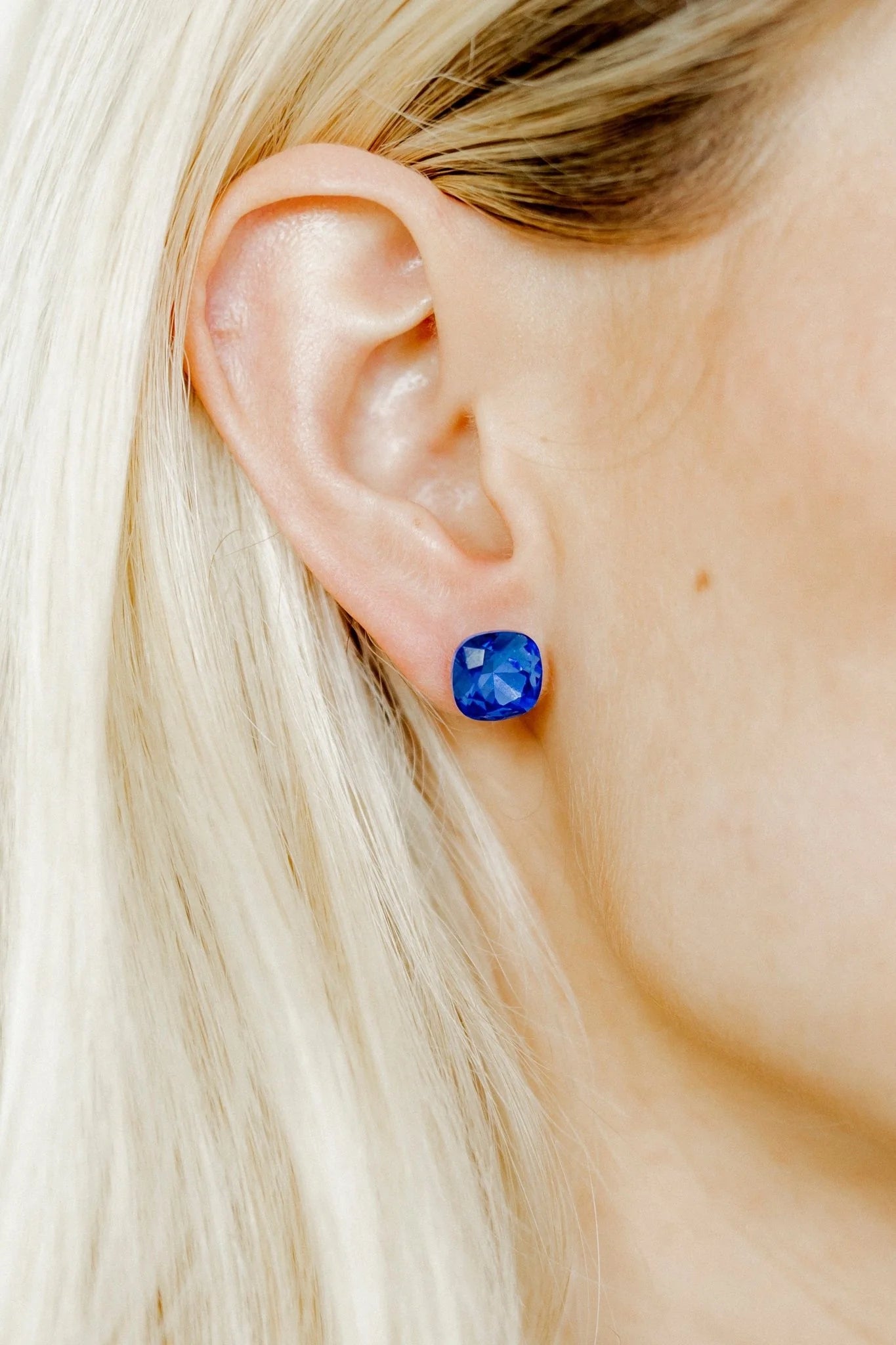 Linny Co Cobalt Blue Earrings