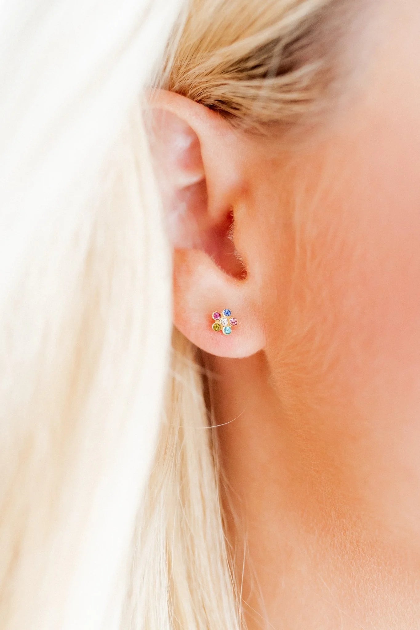 Linny Co Lyla Flower Earrings