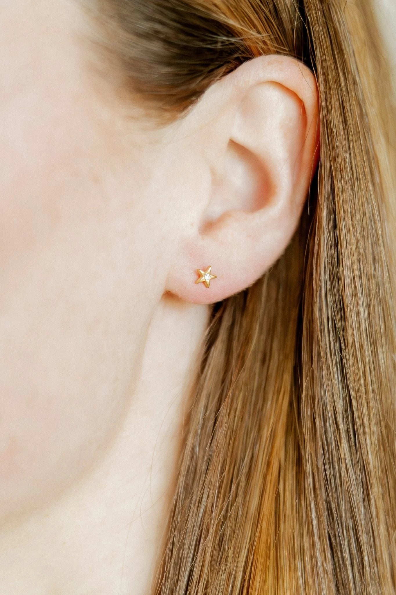 Linny Co Scout Star Earrings